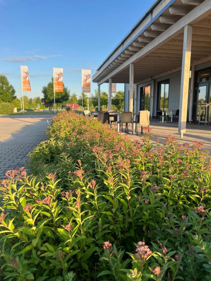 Auszeit Cafe & Hotel Oberwornitz Bagian luar foto