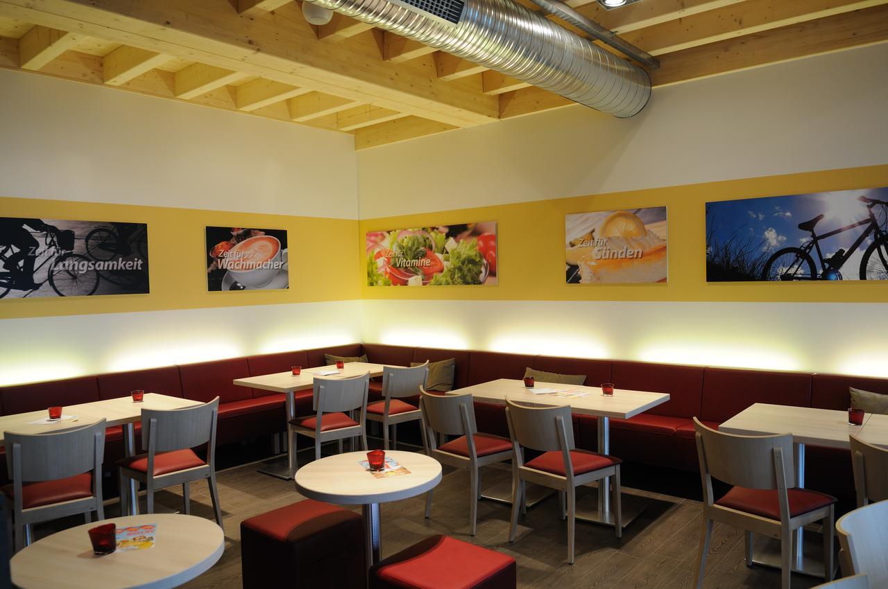 Auszeit Cafe & Hotel Oberwornitz Bagian luar foto