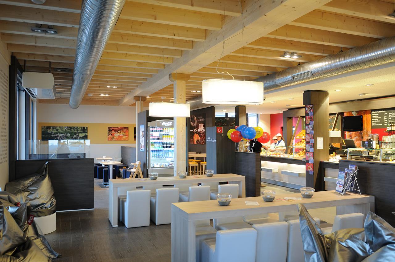 Auszeit Cafe & Hotel Oberwornitz Bagian luar foto